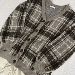 カーディガン コーデュロイパンツセットコーデ売りの画像