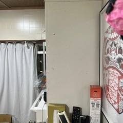 し食器棚の画像