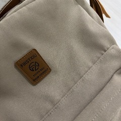 ベージュ リュック 未使用品の画像