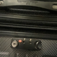 キャリーケースの画像