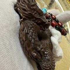 開運グッズ　木彫りの龍の画像