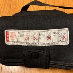 ニンナナンナ　抱っこひもの画像