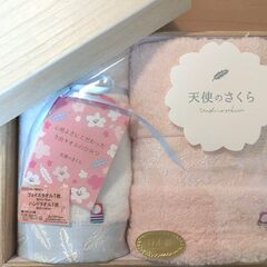 【新品未使用】タオルギフト　今治　天使のさくら　木箱入りの画像