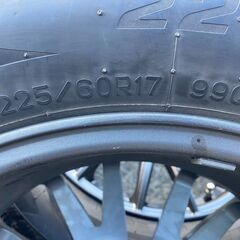 フォレスター XV 等 225/60R17 東北6県無料配送対応‼️爆安‼️最終値下げ‼️③超超超バリ溝❗ ナンカン AW-1❗ アルミ付き 国産 タイヤ !!　スタットレス　スタッドレス　雪 冬 ゆき PCD100 pcd100の画像