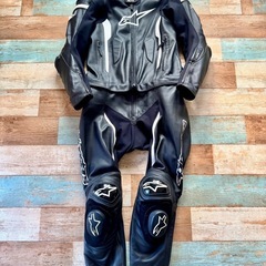使用少！アルパインスターズ レーシングスーツ 革ツナギ 2ピースXLサイズ相当の画像