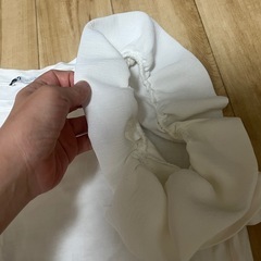 ZARA✨肩出しフリルTシャツ✨きれいめスタイルにも✨の画像