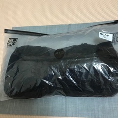 胸を小さく見せるブラ シームレス ノンワイヤー 4L ブラック新品未使用の画像