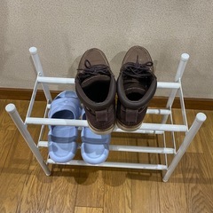 伸縮くつ棚3段の画像