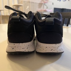 バッシュ　23.5 adidasの画像