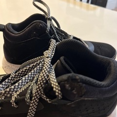 バッシュ　23.5 adidasの画像