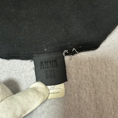 ANNA SUIトートバッグ ブラック デニムパッチの画像