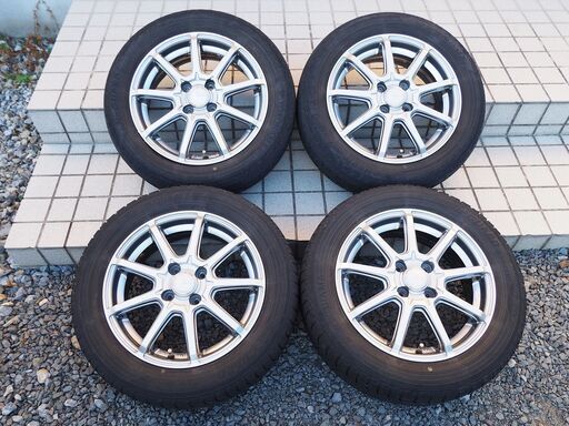 15インチホイール＆スタッドレス4本、ホンダフィットなど