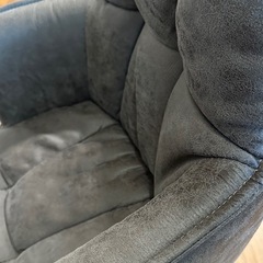 ダイニングチェア にきゃく2脚の画像