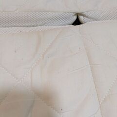 小さくしまえる敷き布団（ニトリ）の画像