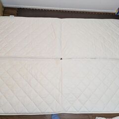 小さくしまえる敷き布団（ニトリ）の画像