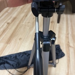 デジカメ三脚✨アルミ製三脚✨収納ケース付き✨の画像