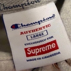 チャンピオン　シュプリームパーカーの画像