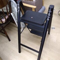 安定感抜群　踏み台　シーリングライト 取り付け　洗車　チェア　脚立の画像