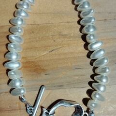 海外の、有名な方の金運ブレス。の画像