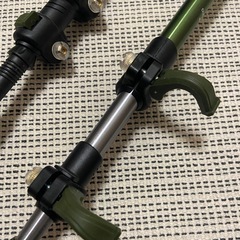 トレッキングポール 登山用ストック 2本セット 61～135cm アルミ製 235g/本 ウォーキングポールの画像