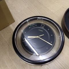 極上美品　高級タイプ　電波時計　1個1500円　壁掛け　時計の画像