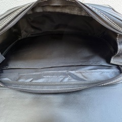 デグナーサイドバックの画像