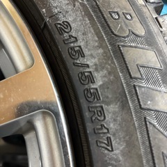BRIDGESTONE ブリザック 冬用タイヤ 215/55R17の画像