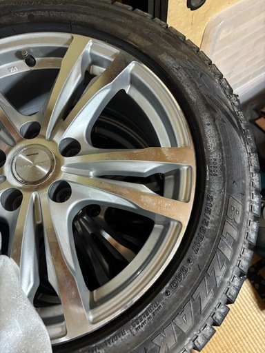 BRIDGESTONE ブリザック 冬用タイヤ 215/55R17