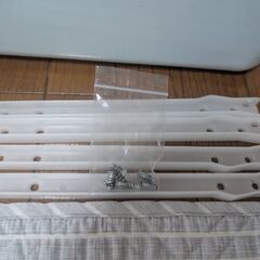 ニトリのカラボ専用収納ケース7個＆専用レール2セットの画像