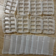 リッチェル　フリージングトレー　22個セットの画像