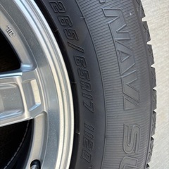 プラド他スタッドレスタイヤ4本セット　の画像