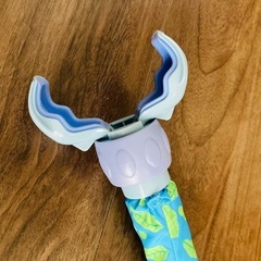 ベビーベッド、ベビーカーおもちゃの画像