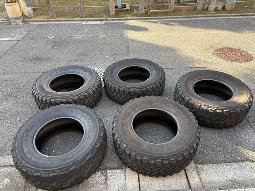 GOALSTAR CATCHFORS MT オフロードタイヤ 35インチ　12.5 -17 5本セット