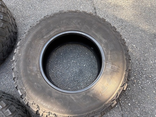 GOALSTAR CATCHFORS MT オフロードタイヤ 35インチ　12.5 -17 5本セット