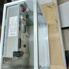 太陽光発電蓄電池本体と蓄電池モジュールの画像