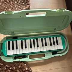 SUZUKI MELODIAN 鍵盤ハーモニカ2点　鍵盤袋付きの画像