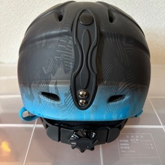 スキー スノボー ヘルメットの画像