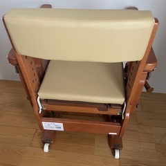 介護用トイレ 家具調トイレセレクトR はねあげの画像