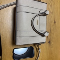 ショルダーバッグの画像