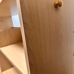 本棚、棚の画像