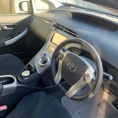 30後期プリウスの画像