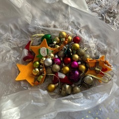 クリスマスツリー　飾り　缶などセットの画像