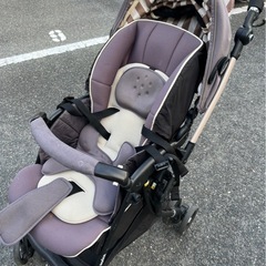 APRICA ベビーカー　AB型の画像