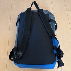 アディダス リュック バックパック スクエア adidas 青x黒 アウトドアの画像