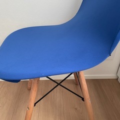 ダイニングチェアーの画像