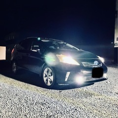 トヨタ　プリウスα  純正エンジンスターター付の画像