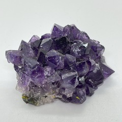ウルグアイ産アメジストクラスター［B1857］