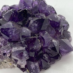 ウルグアイ産アメジストクラスター［B1857］の画像