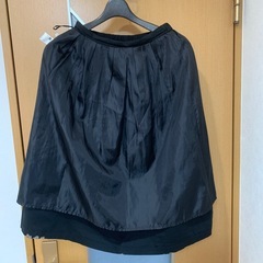 S　色抜け有りGU スカートの画像