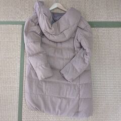 【ユニクロ / M】ベージュ フード付きストレッチウールダウンコートの画像